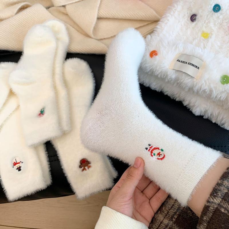 White Faux Mink Fur Socks Christmas Tree Snowman Santa Claus Embroidery Socks For Winter Warm Thicken Plush Floor Socks Gift