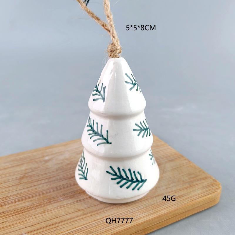 

Creative ceramic Christmas plus lamp hanging ball electroplating holiday pendant LED light ball, white porcelain pendant hollow light transmitting Ceramic christmas pendant