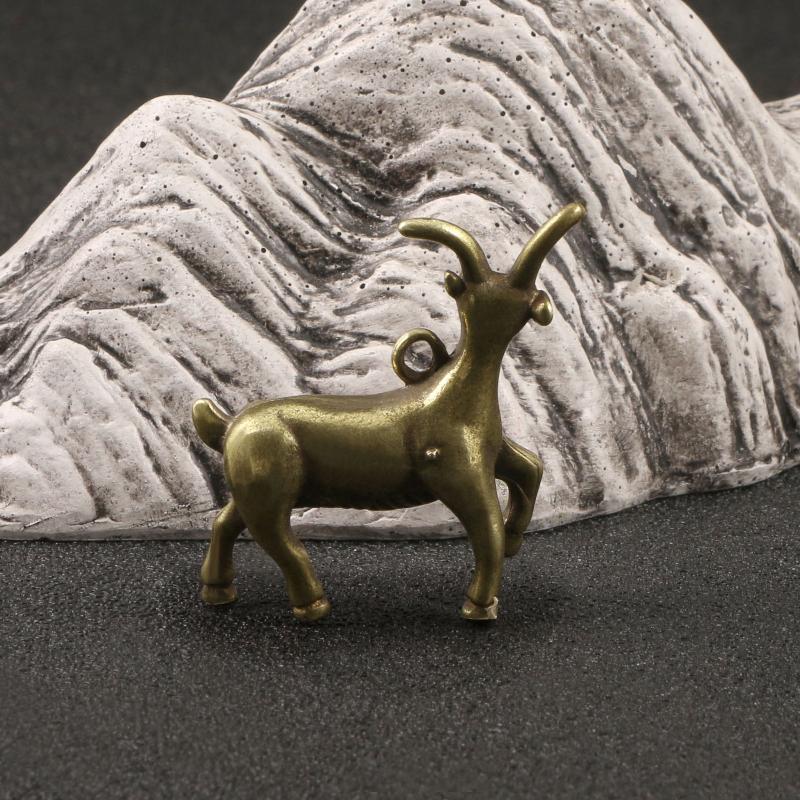 Retro Antelope Brass Statue Mini Desktop Decor Ornament Heavy Duty Paperweight for Study Room Office Home Decor