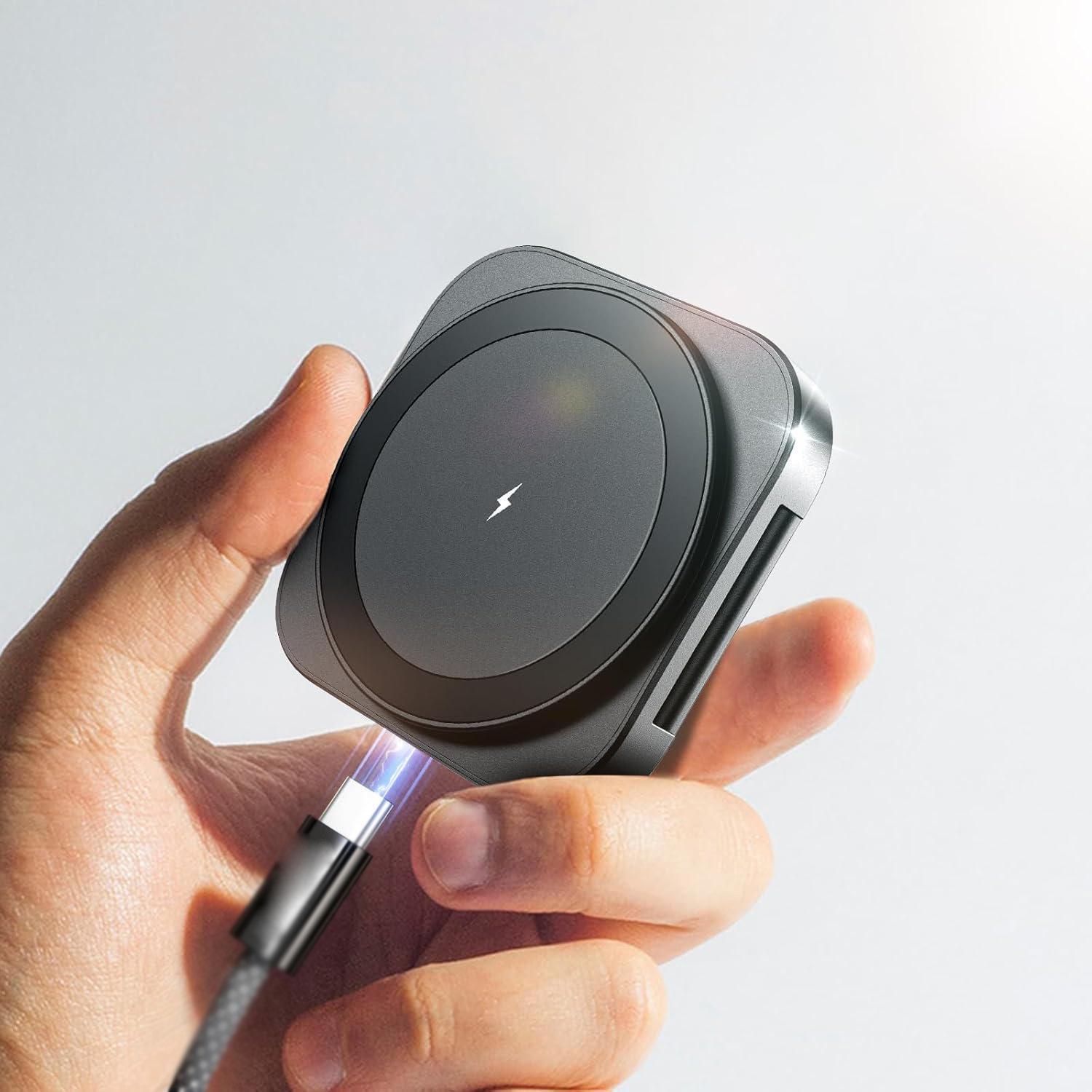 

Магнитная беспроводная зарядная подставка 3-в-1 для Apple Watch чёрный