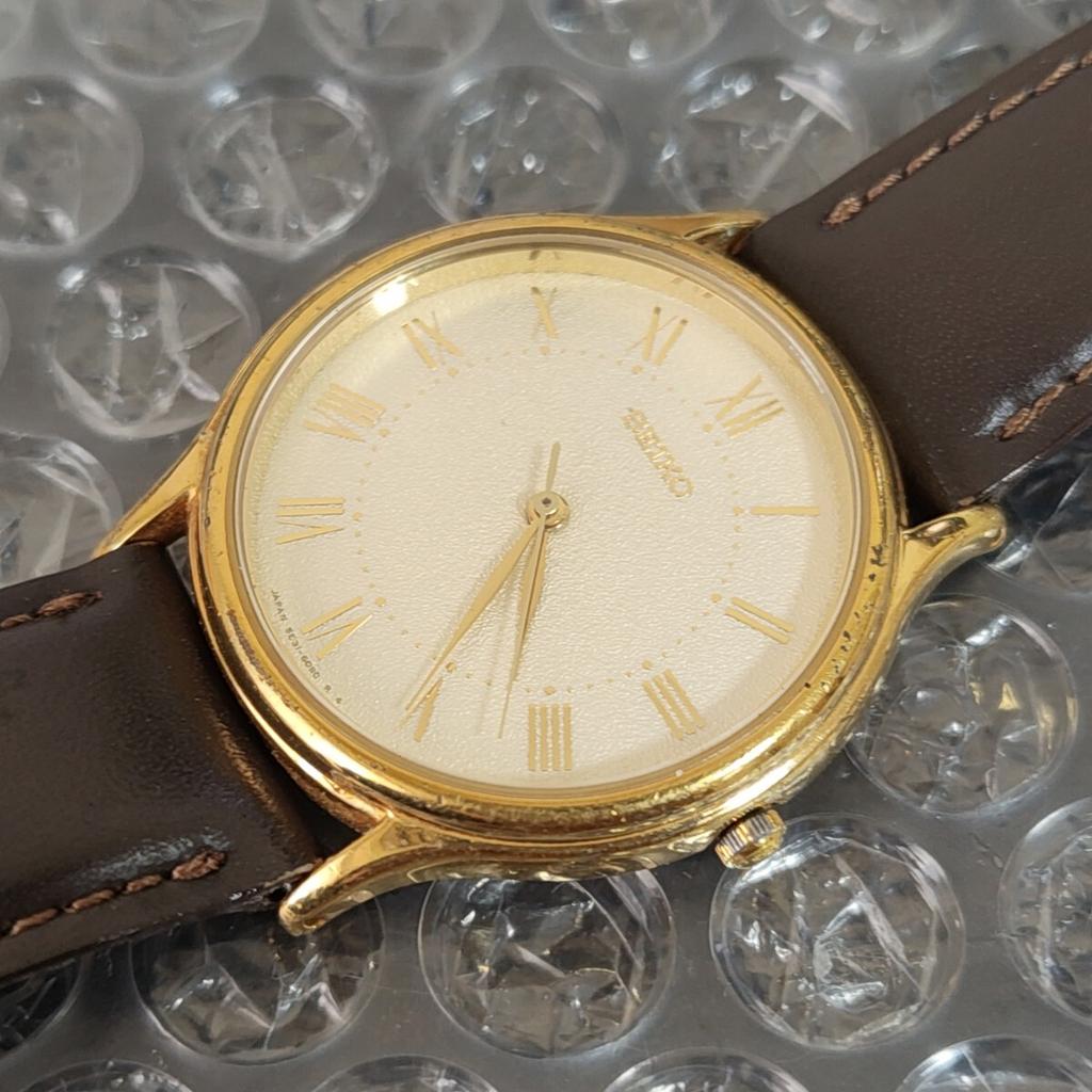 SEIKO Quartz Gold Roman Watch Management K26P [Working Condition] Watch, Color, Numerals