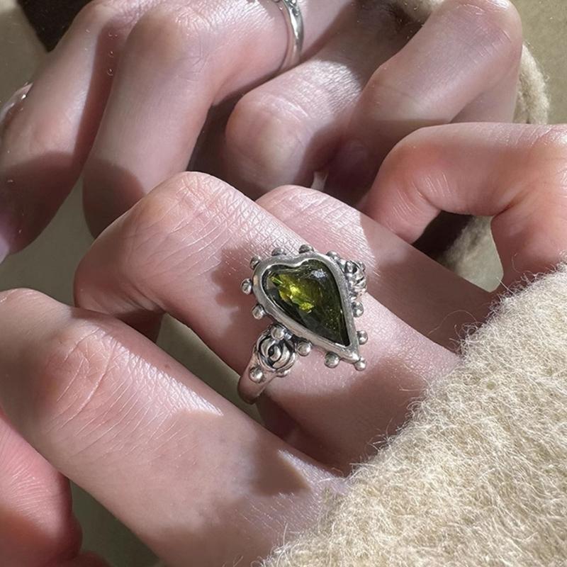 Elegant Beaded Tassels Ring For Women Featuring High Quality Stainless Steel Anti Allergy And Wear Resistant Design