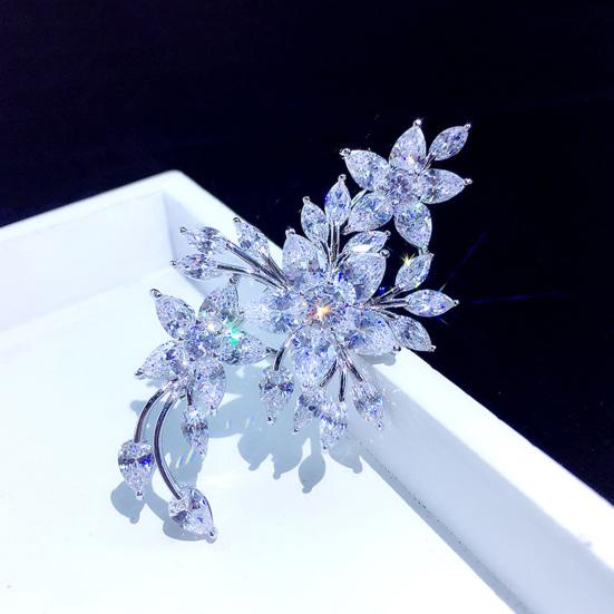 Floral Design Brooch with Cubic Zirconia Inlaid Non-Slip Buckle Scarf Badge Coats Sweaters Hats Bags Accessories