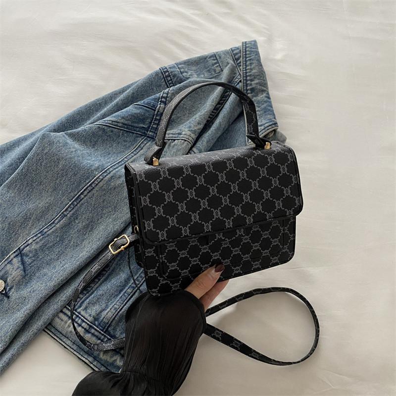

Fashionable Minimalist Luxurious Plaid Handbag Chic Vintage Stylish Shoulder Crossbody Bag чёрный