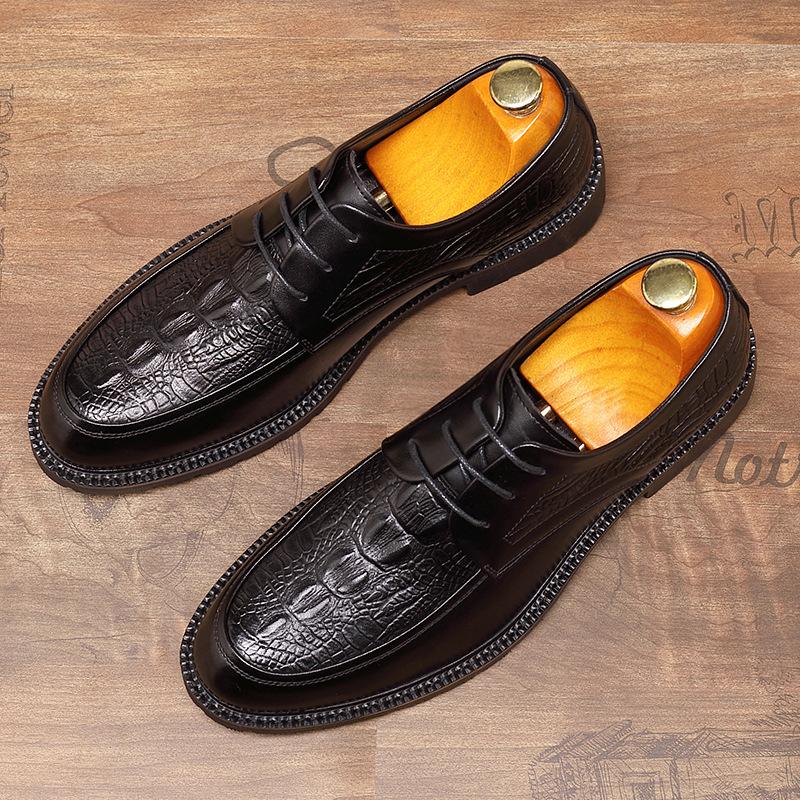 Leather shoes men's low-top crocodile pattern British casual retro lace-up wedding groom shoes 2025
