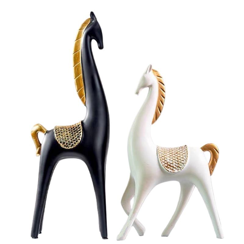 The New European Style Is On the Rise, Attracting Wealth, Horse Resin Handicrafts, Living Room TV Cabinet Wine Cabinet Decoratio