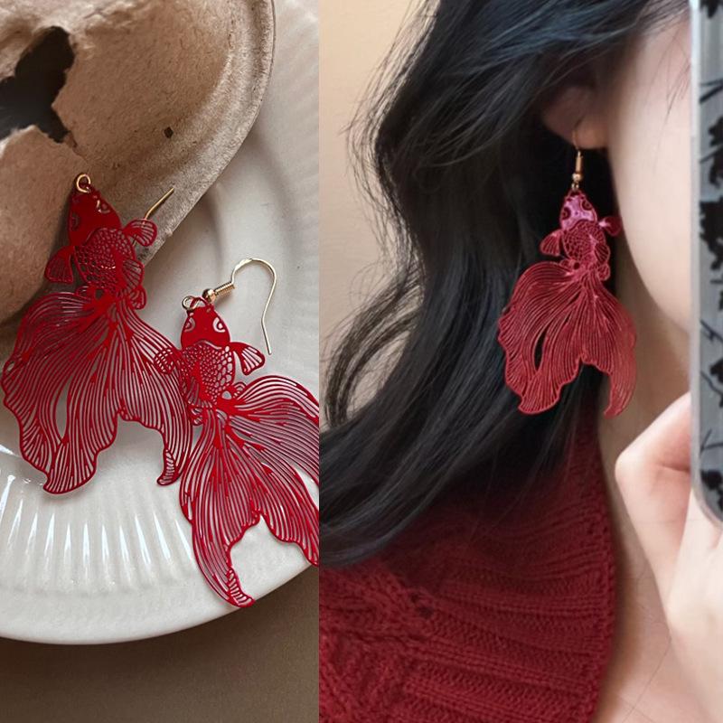 2025 Trendy Large Earrings: Simple, Cool, Versatile - Perfect for Round Faces