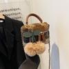 High-End Nische Mini-Tasche Damen Neu Wollkette Umhängetasche Damen Tragbare Kleine Quadratische Tasche