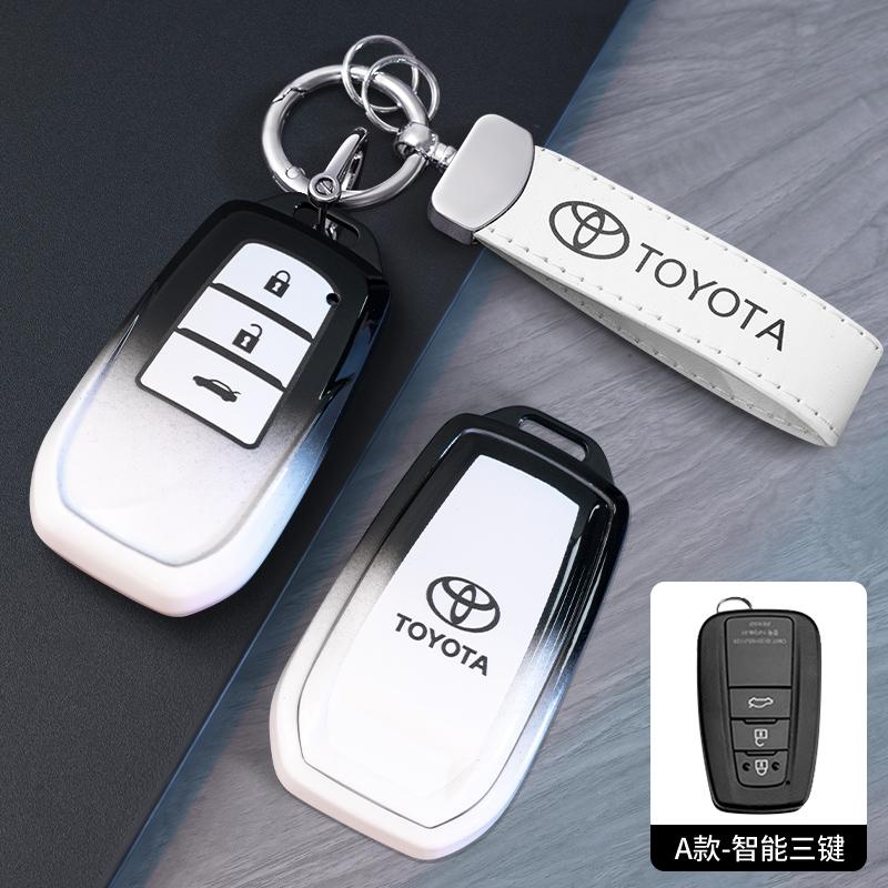 TPU Car Alloy Leather Key Case For Toyota Land Cruiser 200 300 Prado Crown TLK 200 Yaris Cross Hilux Innova Fortuner Camry 55