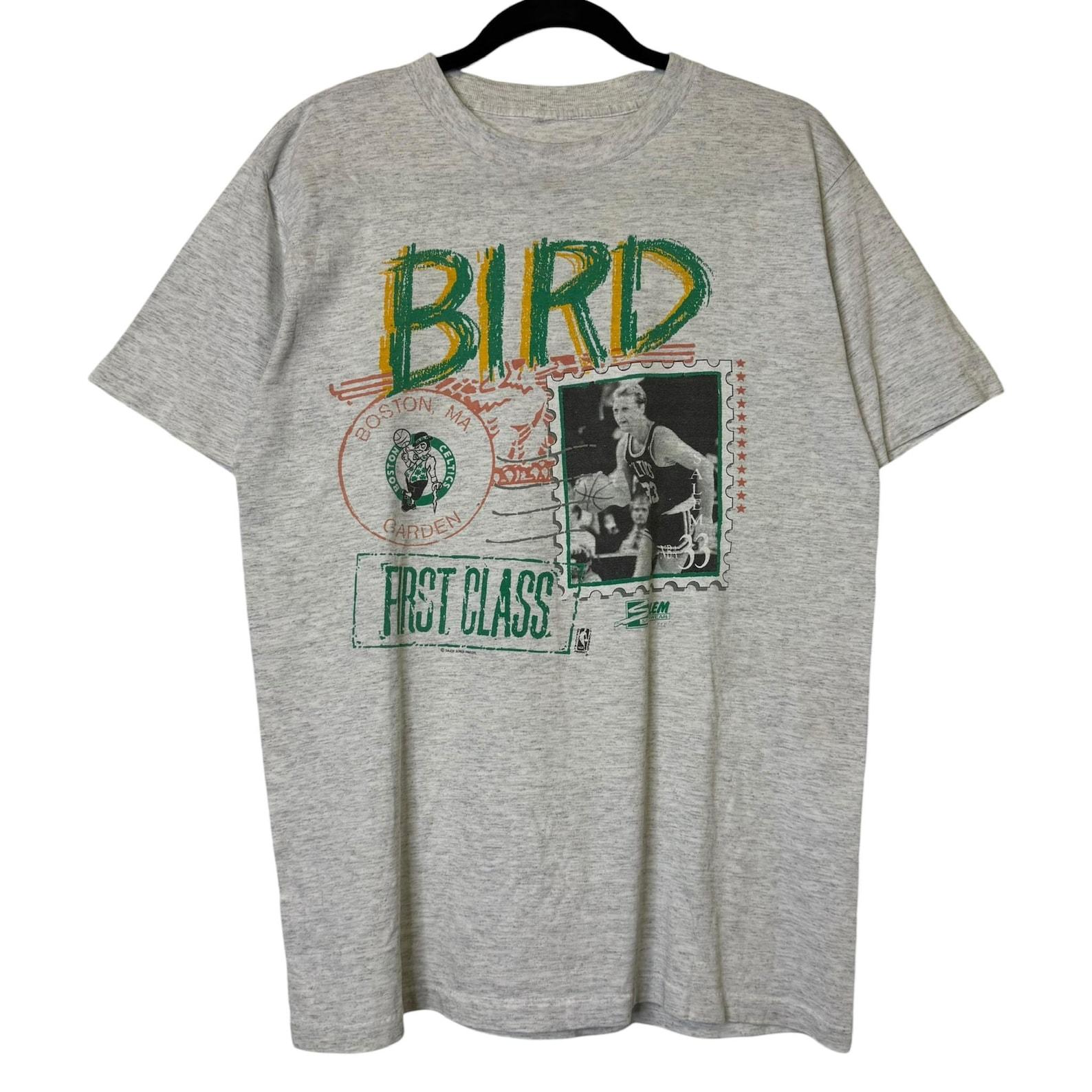 1990 Boston Celtics Larry Bird Salem Stamp NBA T shirt Sz L (B2203) 4XL