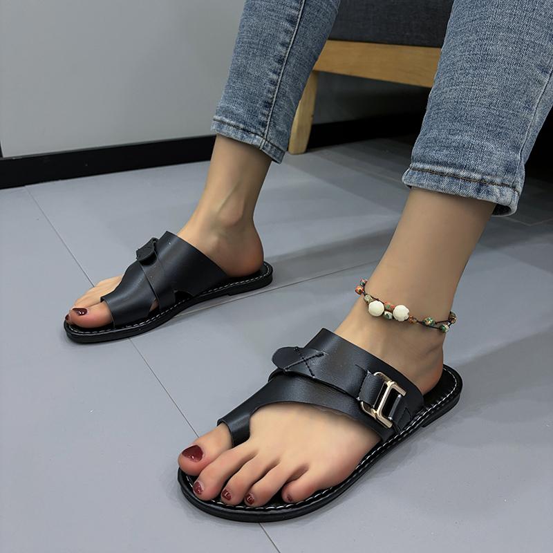 Fashion Women Slippers Outside Casual Beach Women Shoes Summer New Flats Flip Flop Sandals Walking Clip Toe Rome Buckle Ladies