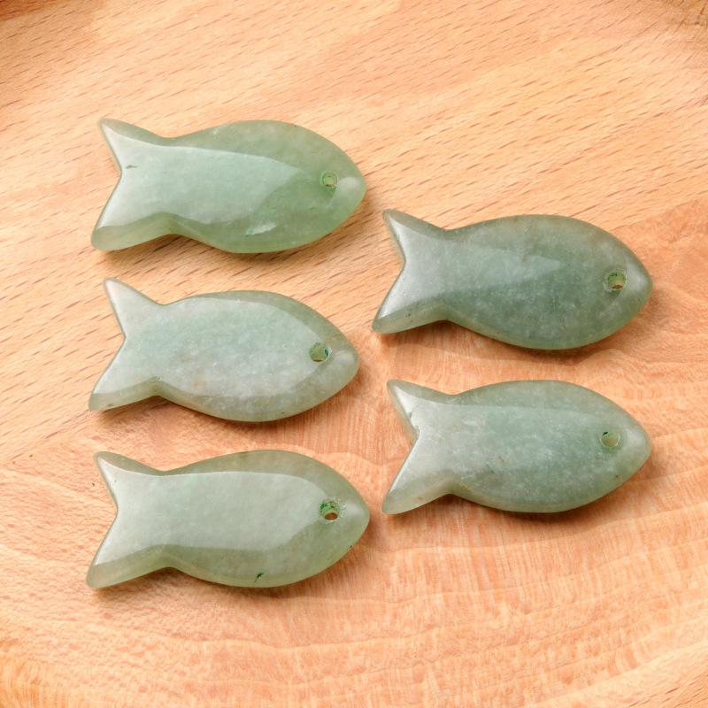 Hand Carved Healing Crystals Fish Figurine Natural Stone Animal Statue Amethyst Gemstone Pendant Home Decor DIY Hanging Ornament