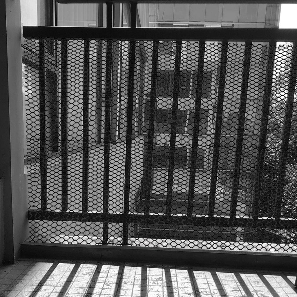 300cm Balkon-Sicherheitsnetz Zaun Geländer Treppennetz Treppenhausnetz Schutz Indoor-Sicherheitsnetz Outdoor-Netz Haustier-Sicherheitsnetz