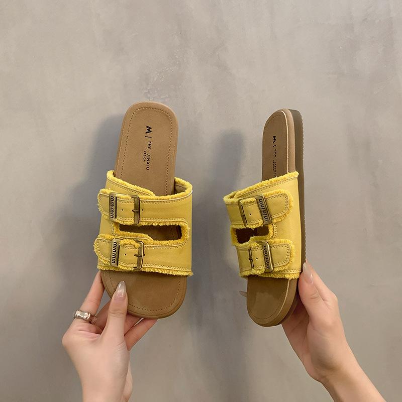 Summer new casual style flat bottom daily comfortable one-word sandals versatile soft-soled beach shoes slippers women