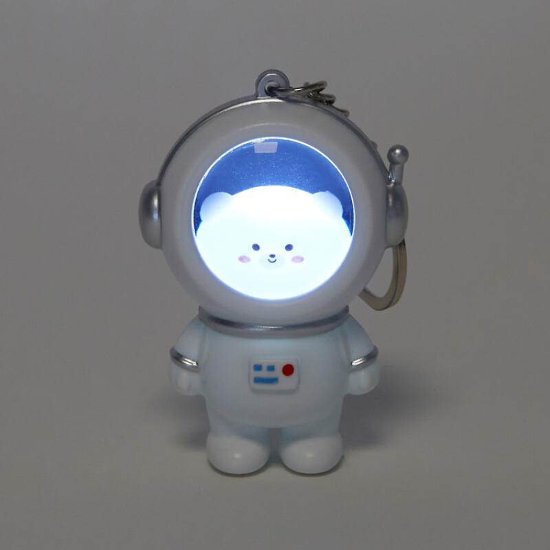 Astronaut Light Keychain (26029846)