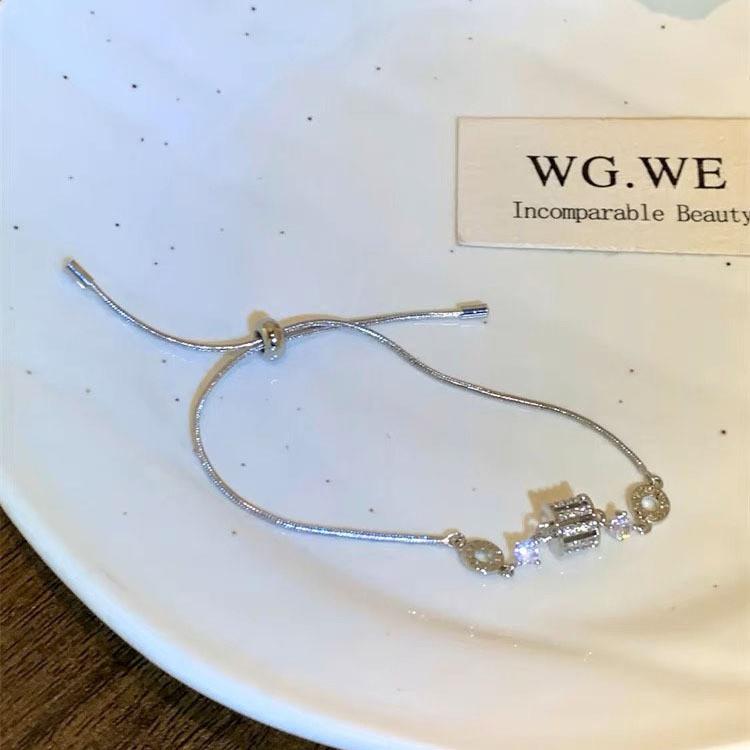 Stylish Geometric Zirconia Bracelet For Women Perfect For Gifting Special Occasions