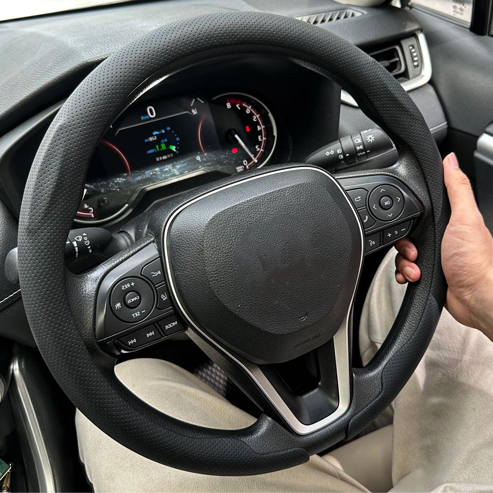 Leather Round Car Steering Wheel Cover Flat-Bottom Breathable Comfortable Feel Steering Wheel Cover D-type Steering Accessories