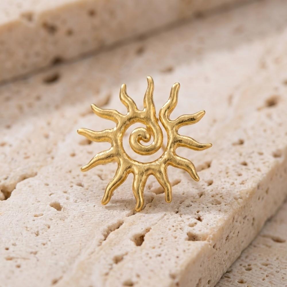 Light Luxury Sun-shaped Flower Earrings Unique Sun Ear Stud Temperament Metal Stud Earrings Daily