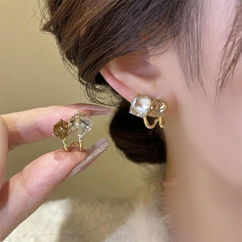 Double-layer glass square square stud earrings fashion light luxury high-end earrings versatile niche design earrings