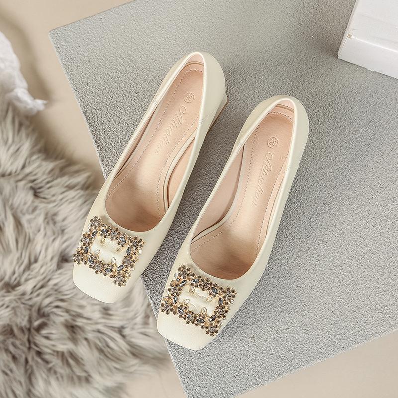 

Korean Version of Square Toe Leather Thick Heel Single Shoes Women Spring New Professional Work Women s Shoes Fashion Casual Doudou Shoes