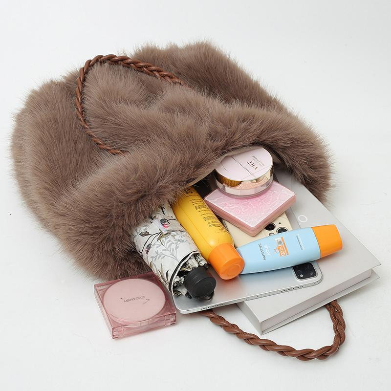 Women's Plush Shoulder Bag Large Capacity Tote Bag