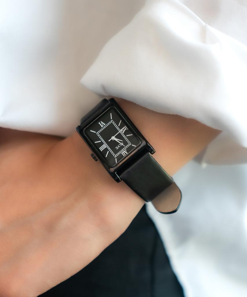 Polbaiseu Audrey Women'S Rectangular Leather Watch - Black
