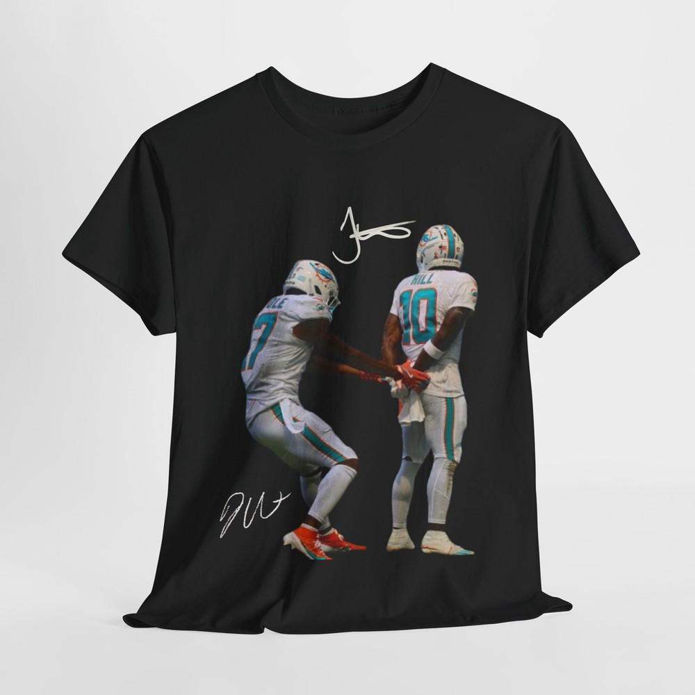 Футболка унисекс Miami Dolphins Тайрик Хилл в наручниках с автографами L