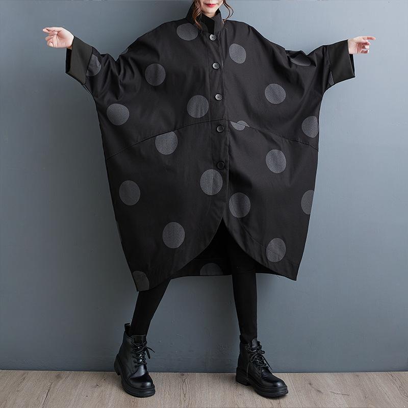 Retro Stand-Up Collar Bat Print Windbreaker Jacket for the Fall