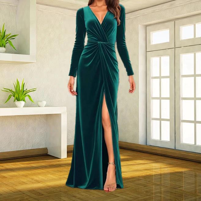 

Elegant Women s Velvet Pleated Fishtail Evening Gown with Hip-Hugging Slit Skirt - 2025 Collection L темно-зелений колір