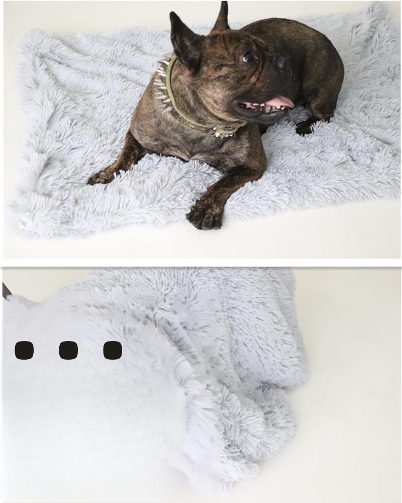 Double-Layer Plush Pet Blanket for Dogs & Cats - Warm, Comfortable Mat for All Sizes