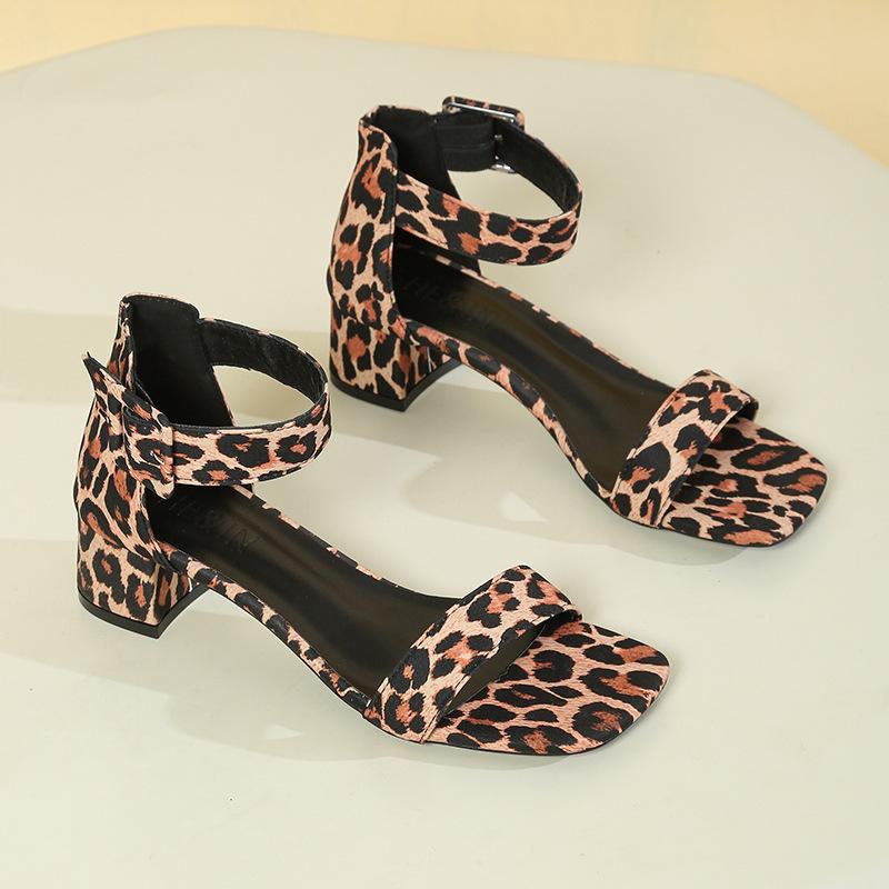 

Fashion 2025 New Style summer women fashion versatile sandals sexy leopard print square heel shoes buckle women s Large size high heels 42 цветной печати леопарда