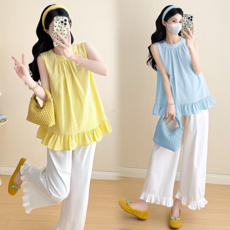 

Sweet Summer Ruffle Lace Maternity Tank Top & Wide-Leg Pants Set M