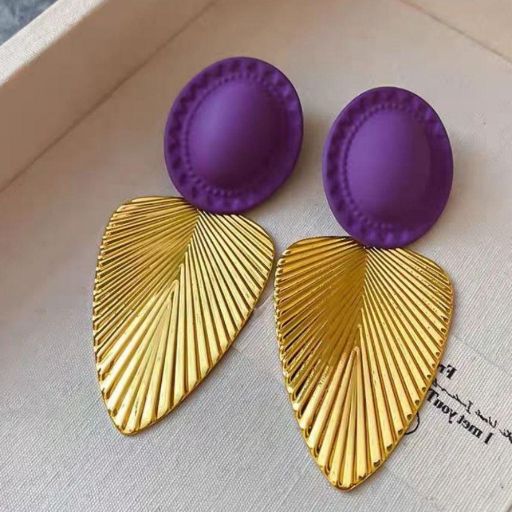 Chic Leaf Pendant Earrings Color Blocking Exaggerated Earrings Unique Vintage Drop Earrings  Party