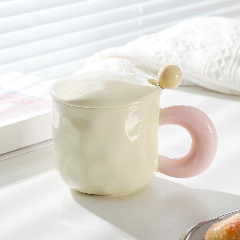 Hrnek Milk Fufu s víčkem a lžičkou, roztomilý dívčí, keramický hrnek na kávu s vysokým uchem, pro páry, do kanceláře, ke snídani