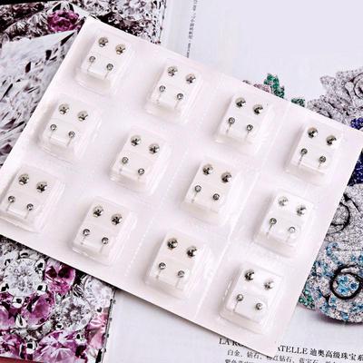 Einfache Stilvolle 12 Paare/Set Piercing Ohrstecker Zirkonkristall Mehrfarbig Mode Ohrring für Frauen Feiner Schmuck Für Piercingpistole Einzigartig