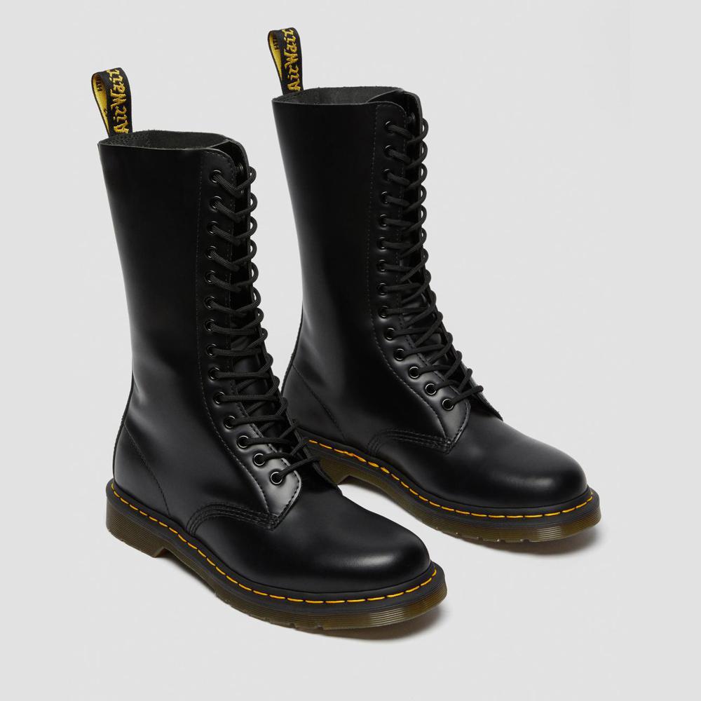 Boots Dr. Martens black 1914