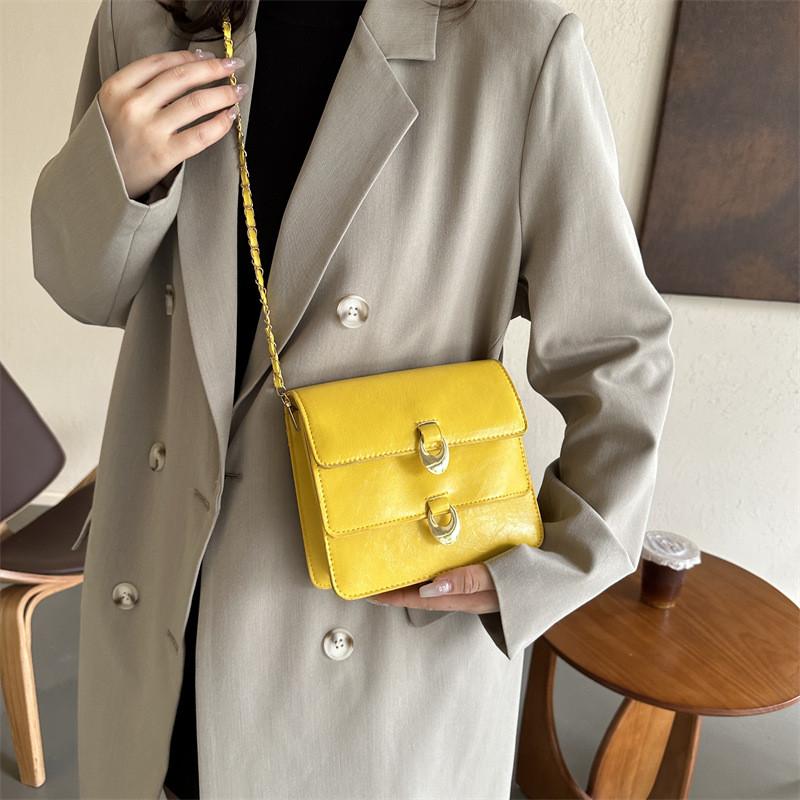 Chic Crossbody Mini Square Bag For Women With Elegant Chain Accents Ideal For Fashion