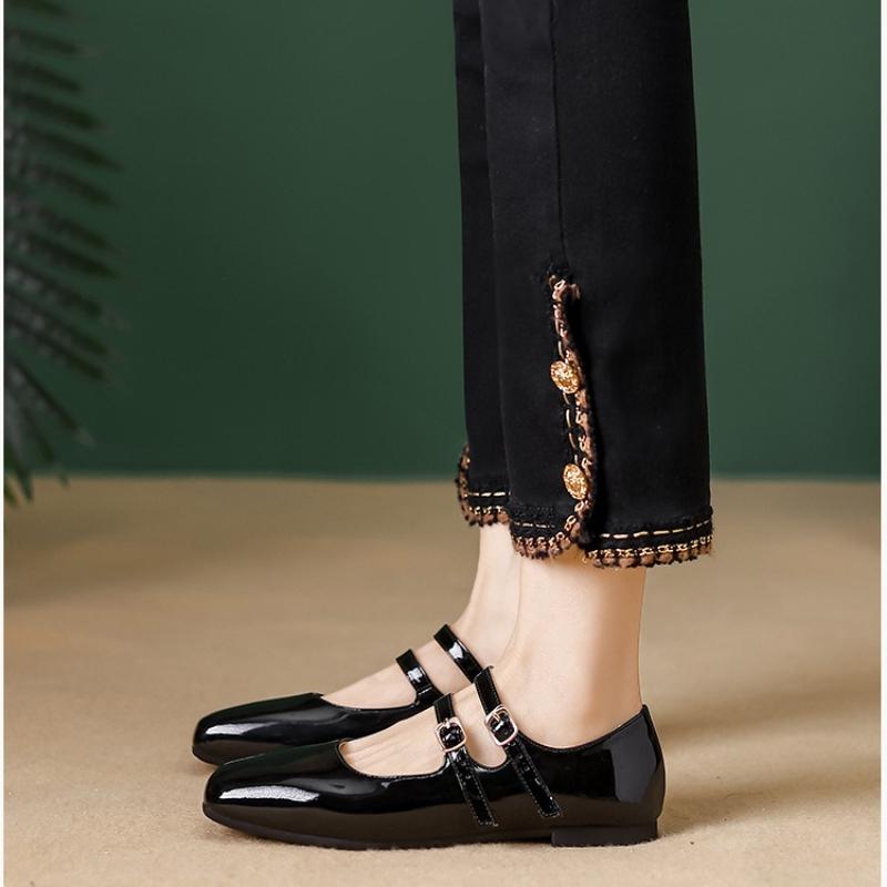 Women's Flat Shoes Square Toe Shallow Mouth One Son Buckle Shoes Soft Casual Single Shoes