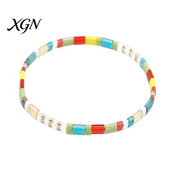 Elastic Stackable Wrist Jewelry Flat Beaded Stretch Bracelets for Women, Bohemian Friendship Bead Bracelets, Simple Layering Bracelet Set Boho