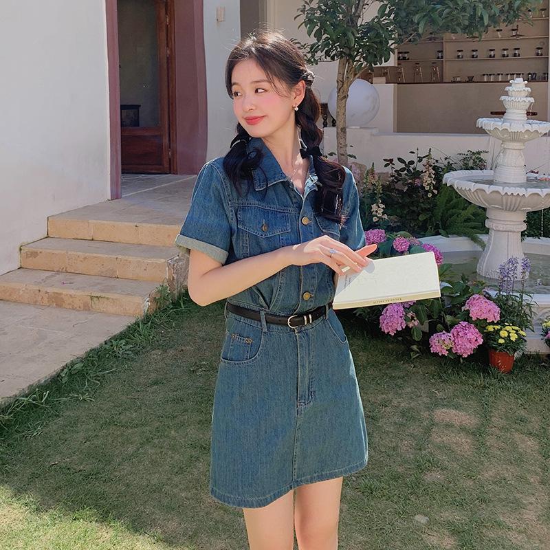 Summer 2024 Chic French Retro Denim Dress: Sweet & Spicy Slim-Fit Short Shirt Dress for Women