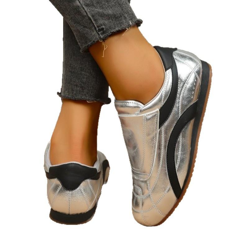 Large size one-pedal flat bottom inner height increase niche design German training shoes retro leather round head Forrest Gump shoes casual boa