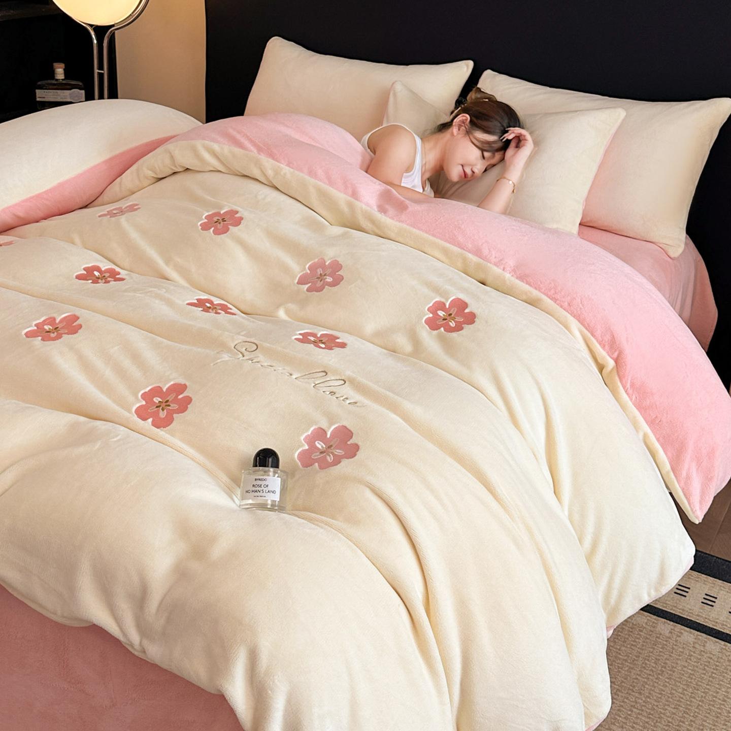 

Thickened Milk Fleece Bed Four-Piece Coral Flannel Bedding Fleece Quilt Cover Bed Sheet 3pc 150x200 quilt