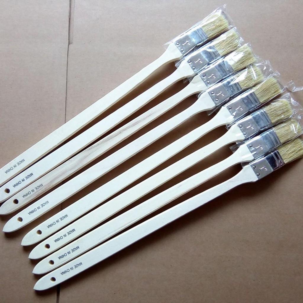 Industrial Marine Long Handle Solvent-Resistant Pig Bristle Brush for Cleaning and Sweeping.