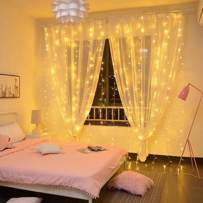 Iluminare – Ghirlande și lumini decorative