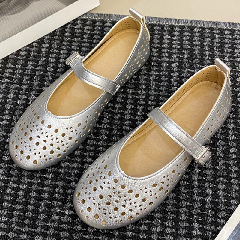 Fashion Hollow Women Flats Shoes Fashion Shallow Buckle Sandals Summer Trend 2025 New Walking Soft Shoes Party Dress Sandalias De Mujer