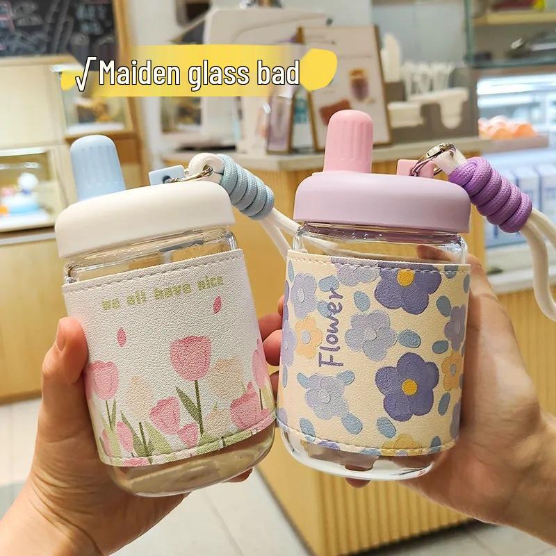 Influencer Portable Insulated Glass Water Cup with Leather Sleeve – Stylish Gift for Female Students