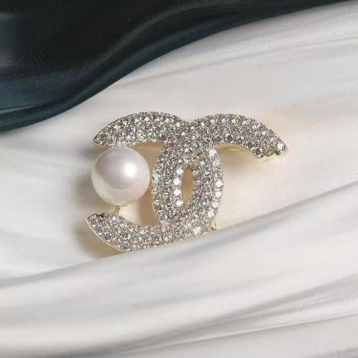 

Брошь-зажим для шелкового шарфа в корейском стиле, с высококачественными стразами и жемчугом