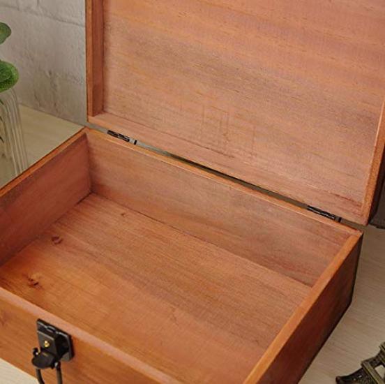 Eine schlichte Vintage Naturholz Aufbewahrungsbox mit stilvollem Holzkistenverschluss, Klein,
