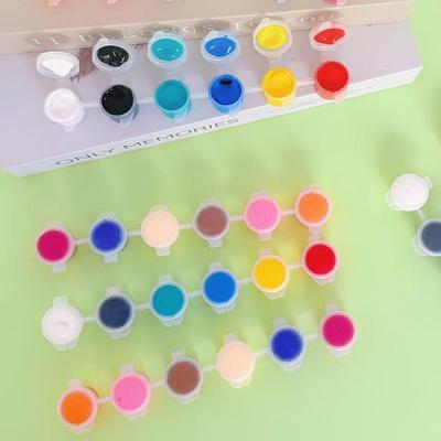 Umweltfreundliche 12-Farben Acrylfarbe-Streifen für Kinder - Wasserdicht, 2ml DIY Steinmalset in kompakter Box