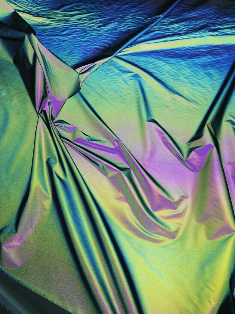 Iridescent Gradient Reflecterend Vierweg Stretch Stof in Zeven Kleuren